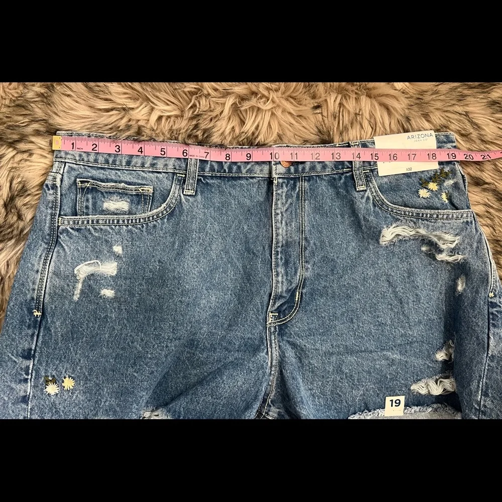 Arizona & Co Hi-Rise Shortie Shorts-Juniors NWT Size 19 - Picture 11 of 14